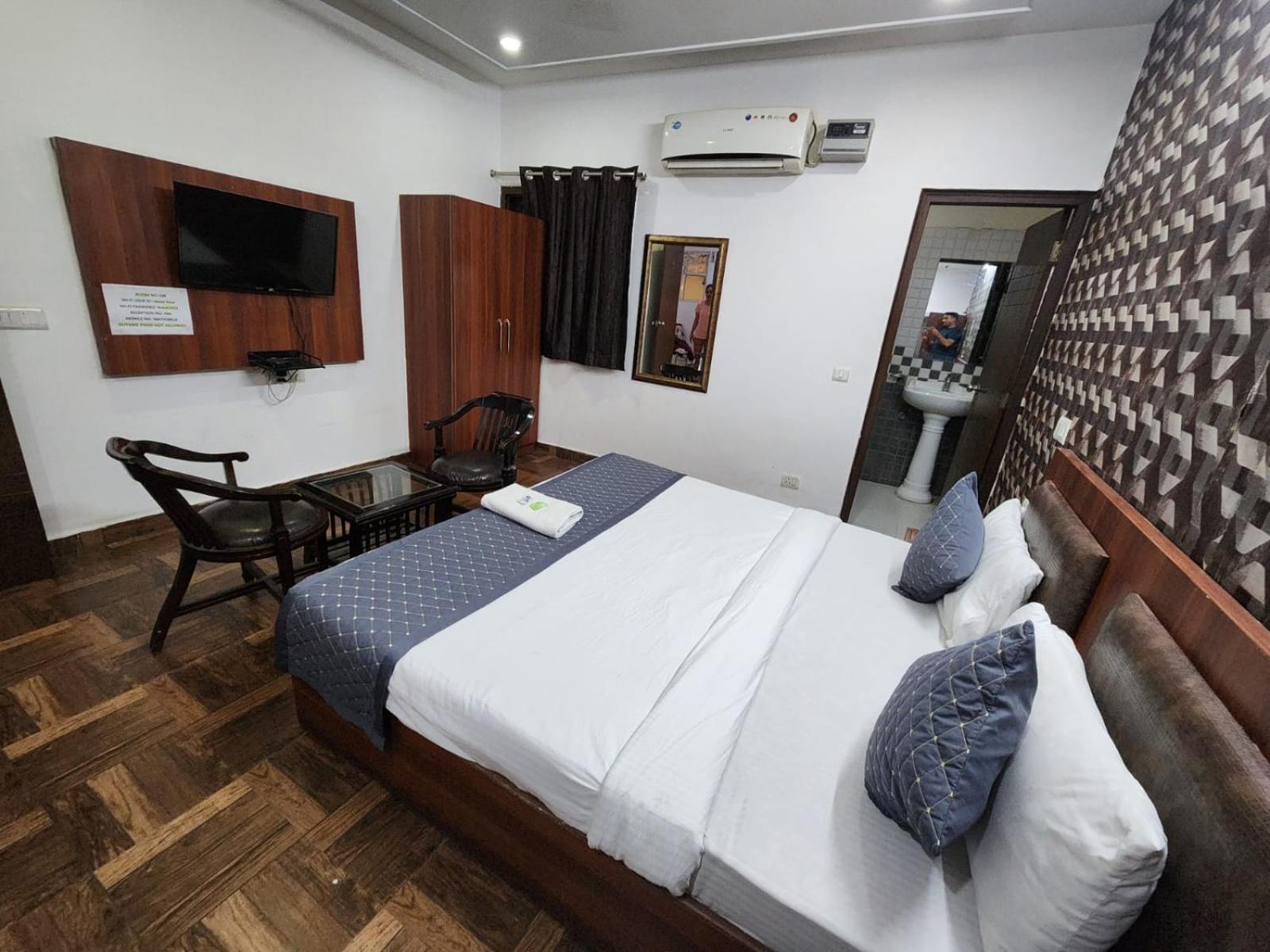 Hotel Aerotech Near Delhi Airport New Delhi Luaran gambar