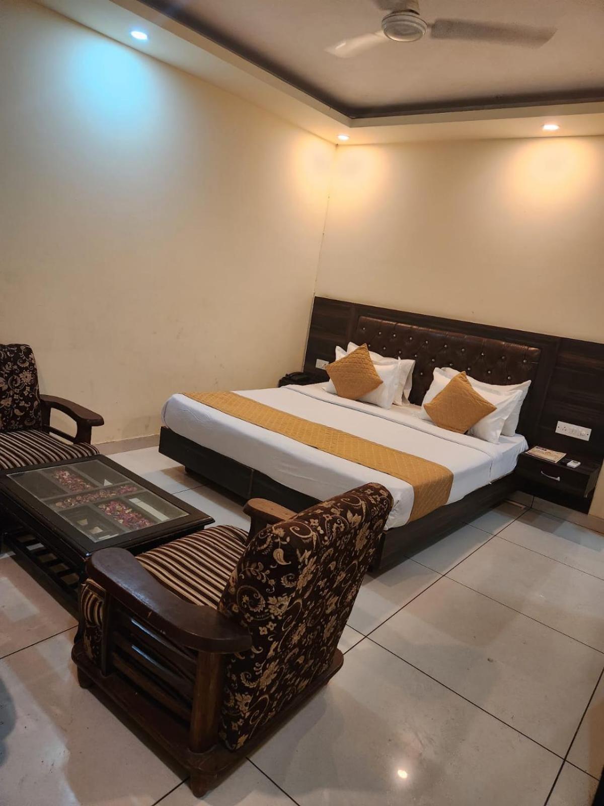 Hotel Aerotech Near Delhi Airport New Delhi Luaran gambar
